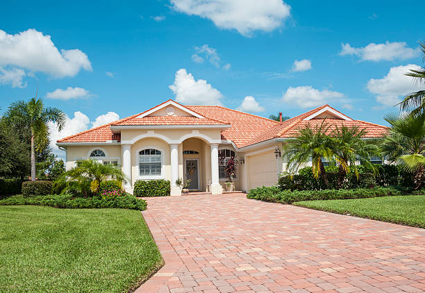 Best Professional Driveway Pavers  in Bloomington, TX
